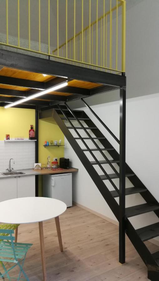 2 Lofts Guest House Turim Exterior foto